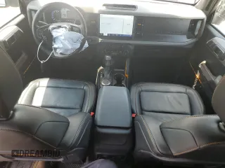 2023 Ford Bronco z VIN 1FMEE5DP0PLA94154, wystawiony jako Copart lot #62035445 z przebiegiem 47 559 mil mil oraz Szkoda całkowita • Salvage title. Historia ofert i sprzedaży dostępna na DreamBid. Obrazek 8.