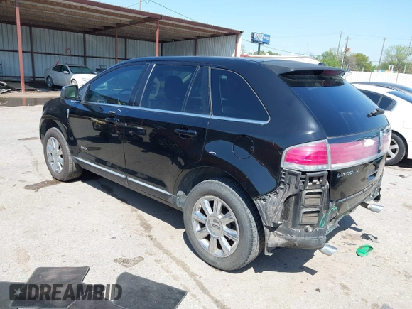2008 Lincoln MKX z VIN 2LMDU68C08BJ33214, wystawiony jako IAAI lot #41864680 z przebiegiem 118 779 mil mil oraz . Historia ofert i sprzedaży dostępna na DreamBid. Obrazek 3.