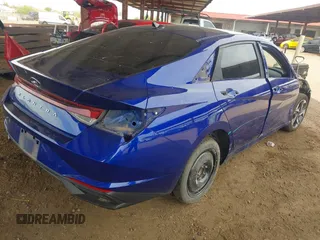 2023 Hyundai Elantra SEL z VIN KMHLS4AG2PU558862, wystawiony jako IAAI lot #42248662 z przebiegiem 69 025 mil mil oraz . Historia ofert i sprzedaży dostępna na DreamBid. Obrazek 4.