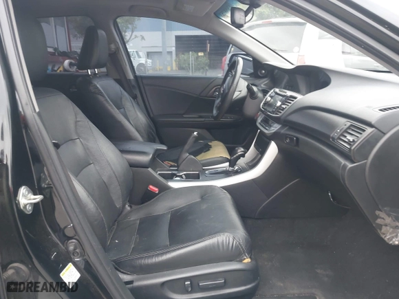 2015 Honda Accord Sedan EX-L with VIN 1HGCR2F89FA048399, listed as a IAAI auction lot 42098753 with 1 mi miles. Bid and sale history available at carsss.com. Image 5.
