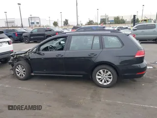 2019 Volkswagen Golf SportWagen S with VIN 3VWY57AU2KM516226, listed as a IAAI auction lot 41674518 with 60,806 mi miles. Bid and sale history available at carsss.com. Image 15.