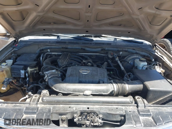 2007 Nissan Pathfinder S z VIN 5N1AR18U77C635339, wystawiony jako IAAI lot #42302964 z przebiegiem Nie podano mil oraz . Historia ofert i sprzedaży dostępna na DreamBid. Obrazek 10.