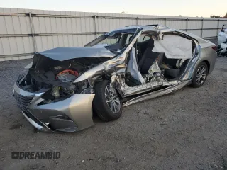 2018 Lexus ES with VIN JTHBW1GG8J2177593, listed as a Copart auction lot 77299034 with 0 mi miles and Salvage Title. Bid and sale history available at carsss.com. Image 1.
