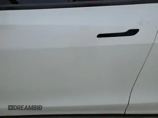 2021 Tesla Model Y Standard Range z VIN 5YJYGDED1MF109091, wystawiony jako Copart lot #50414004 z przebiegiem Nie podano mil oraz Szkody całkowita. Historia ofert i sprzedaży dostępna na DreamBid. Obrazek 7.