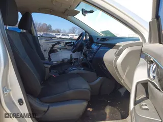 2017 Nissan Rogue Sport SV with VIN JN1BJ1CP6HW010659, listed as a IAAI auction lot 41024516 with 165,498 mi miles. Bid and sale history available at carsss.com. Image 5.