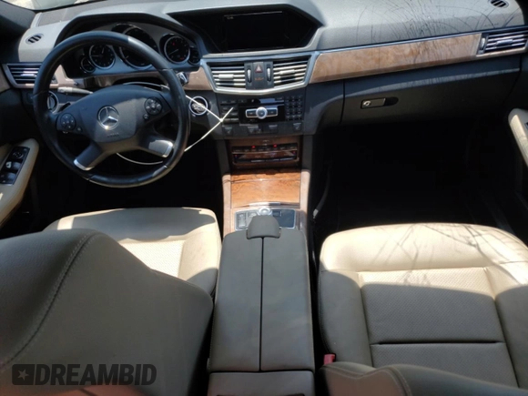 2012 Mercedes-Benz E 350 Luxury with VIN WDDHF5KB0CA567925, listed as a Copart auction lot 59439565 with 80,467 mi miles and Salvage title. Bid and sale history available at DreamBid. Image 8.