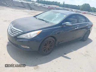 2013 Hyundai Sonata Limited with VIN 5NPEC4AB1DH636469, listed as a IAAI auction lot 42183823 with 186,219 mi miles and . Bid and sale history available at DreamBid. Image 2.