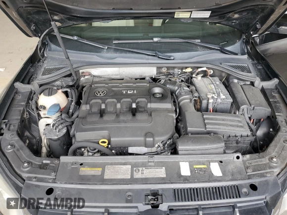 2015 Volkswagen Passat SE with VIN 1VWBV7A33FC043196, listed as a Copart auction lot 56210725 with 136,342 mi miles and Salvage title. Bid and sale history available at DreamBid. Image 11.