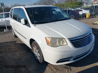 2011 Chrysler Town & Country Touring with VIN 2A4RR5DG3BR637971, listed as a IAAI auction lot 41855796 with 350,961 mi miles and . Bid and sale history available at DreamBid. Image 1.