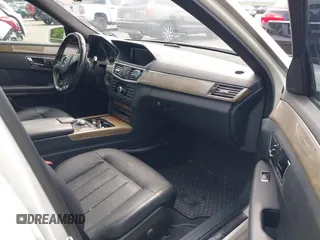 2011 Mercedes-Benz E 550 Luxury with VIN WDDHF9AB9BA442932, listed as a IAAI auction lot 42376889 with 87,876 mi miles and . Bid and sale history available at DreamBid. Image 5.