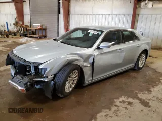 2013 Chrysler 300 with VIN 2C3CCAAG3DH606629, listed as a Copart auction lot 52031935 with 96,147 mi miles and Clean Title. Bid and sale history available at carsss.com. Image 1.