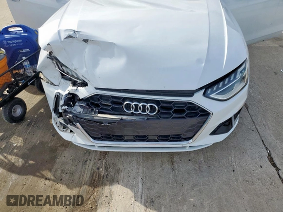 2020 Audi A4 Premium Plus z VIN WAUENAF4XLA039567, wystawiony jako Copart lot #47057805 z przebiegiem 41 826 mil mil oraz Szkoda całkowita • Salvage title. Historia ofert i sprzedaży dostępna na DreamBid. Obrazek 12.