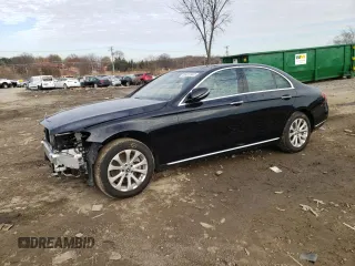 2018 Mercedes-Benz E-Class E 300 with VIN WDDZF4KB0JA485642, listed as a Copart auction lot 64412002 with 25,100 mi miles. Bid and sale history available at carsss.com. Image 1.