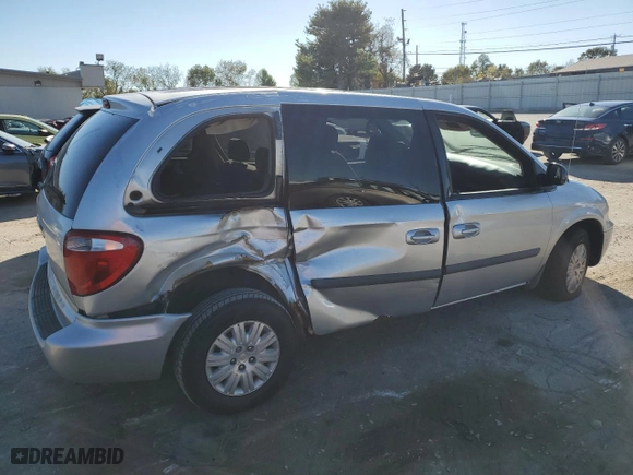2007 Chrysler Town & Country SWB with VIN 1A4GJ45R67B197033, listed as a Copart auction lot 74243764 with 0 mi miles and Non Repairable. Bid and sale history available at carsss.com. Image 3.