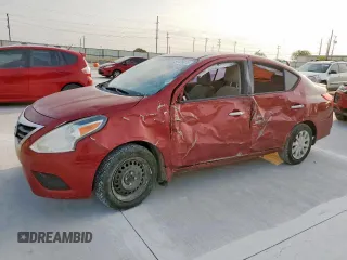 2016 Nissan Versa S z VIN 3N1CN7AP2GL872263, wystawiony jako Copart lot #58126075 z przebiegiem 157 170 mil mil oraz Czysty tytuł • Clean title. Historia ofert i sprzedaży dostępna na DreamBid. Obrazek 1.