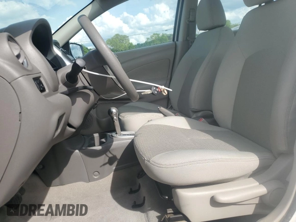 2015 Nissan Versa SV with VIN 3N1CN7AP6FL842374, listed as a Copart auction lot 52933955 with 31,231 mi miles and Salvage Title. Bid and sale history available at carsss.com. Image 7.