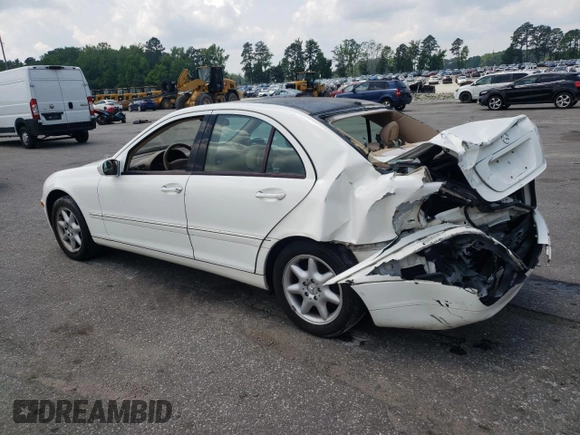 2002 Mercedes-Benz C 230/260/280/320 с VIN WDBRF61J52F263390, выставлен на аукционе Copart как лот 56944505 с пробегом 83 874 миль миль и Списание • Salvage title. История ставок и продаж доступна на DreamBid. Изображение 2.