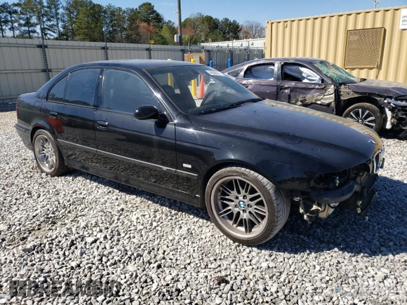 2003 BMW M5 z VIN WBSDE93463CF92363, wystawiony jako Copart lot #49098675 z przebiegiem 157 560 mil mil oraz Szkody całkowita. Historia ofert i sprzedaży dostępna na DreamBid. Obrazek 4.