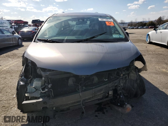 2018 Toyota Sienna LE Auto Access Seat with VIN 5TDKZ3DC8JS938914, listed as a Copart auction lot 50710015 with 41,859 mi miles and Salvage Title. Bid and sale history available at carsss.com. Image 5.