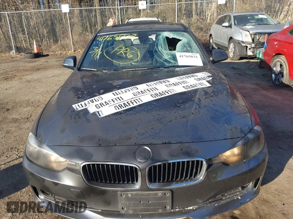 2015 BMW 3 Series 328i xDrive with VIN WBA3B5G55FNS19437, listed as a IAAI auction lot 41765832 with 137,993 mi miles. Bid and sale history available at carsss.com. Image 12.