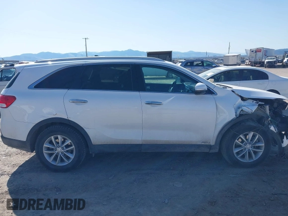 2017 Kia Sorento LX с VIN 5XYPGDA56HG191084, выставлен на аукционе IAAI как лот 42087432 с пробегом 74 159 миль миль и . История ставок и продаж доступна на DreamBid. Изображение 13.