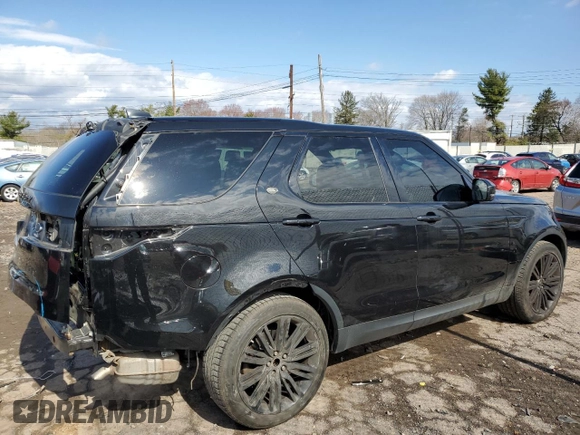 2017 Land Rover Discovery HSE Luxury z VIN SALRHBBV9HA044632, wystawiony jako Copart lot #49712655 z przebiegiem 47 874 mil mil oraz Szkoda całkowita • Salvage title. Historia ofert i sprzedaży dostępna na DreamBid. Obrazek 3.