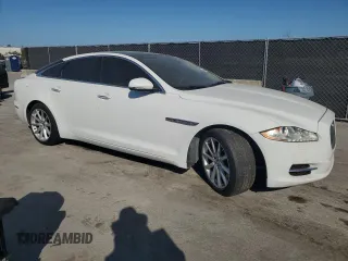 2013 Jaguar XJ with VIN SAJWJ1CD7D8V49845, listed as a Copart auction lot 44541595 with 115,931 mi miles and Clean title. Bid and sale history available at DreamBid. Image 4.