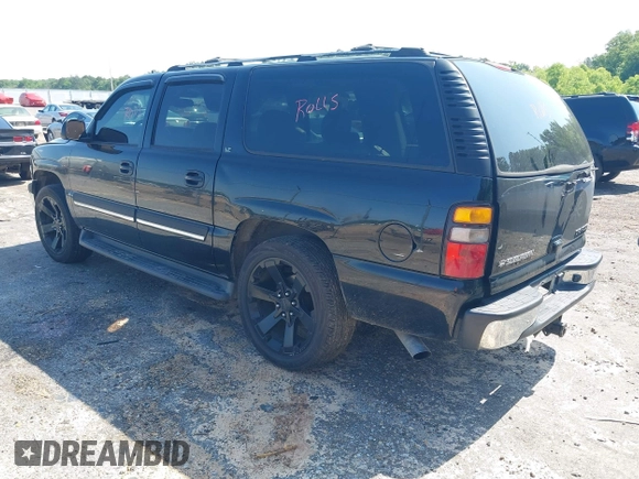 2005 Chevrolet Suburban LT z VIN 3GNEC16Z15G244050, wystawiony jako IAAI lot #42218360 z przebiegiem 124 837 mil mil oraz . Historia ofert i sprzedaży dostępna na DreamBid. Obrazek 3.