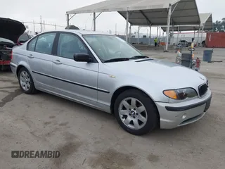 2004 BMW 3 Series 325i with VIN WBAAZ33464KP85402, listed as a IAAI auction lot 42643413 with 48,706 mi miles and . Bid and sale history available at DreamBid. Image 1.