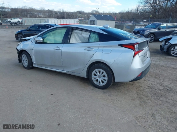 2022 Toyota Prius L Eco with VIN JTDKAMFU7N3176041, listed as a IAAI auction lot 41562977 with 61,964 mi miles. Bid and sale history available at carsss.com. Image 3.