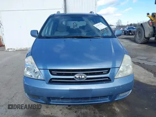 2007 Kia Sedona with VIN KNDMB133576126515, listed as a IAAI auction lot 41497785 with 112,034 mi miles. Bid and sale history available at carsss.com. Image 12.
