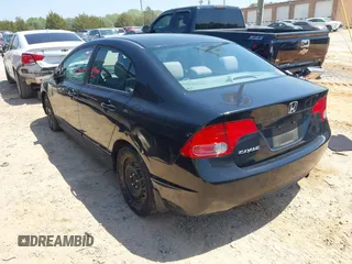 2008 Honda Civic LX z VIN 1HGFA16578L066623, wystawiony jako IAAI lot #42027113 z przebiegiem 173 241 mil mil oraz . Historia ofert i sprzedaży dostępna na DreamBid. Obrazek 3.
