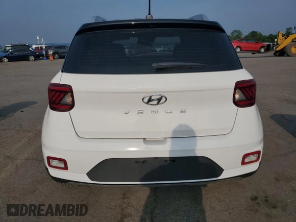 2024 Hyundai Venue Limited with VIN KMHRC8A30RU279778, listed as a Copart auction lot 59557425 with 5,838 mi miles and Salvage title. Bid and sale history available at DreamBid. Image 6.