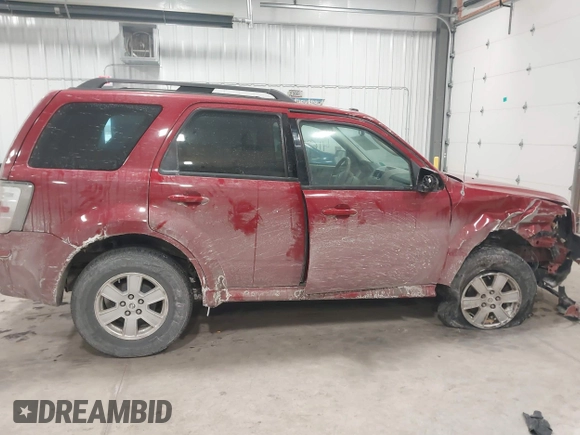 2010 Mercury Mariner with VIN 4M2CN9BG5AKJ22981, listed as a IAAI auction lot 41622063 with 190,155 mi miles and . Bid and sale history available at DreamBid. Image 13.