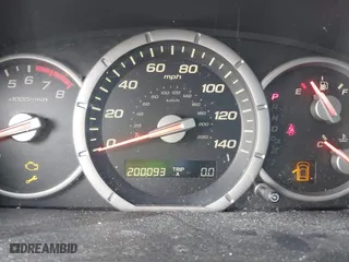 2008 Honda Pilot EX-L with VIN 5FNYF28598B025067, listed as a IAAI auction lot 41638109 with 200,093 mi miles. Bid and sale history available at carsss.com. Image 7.