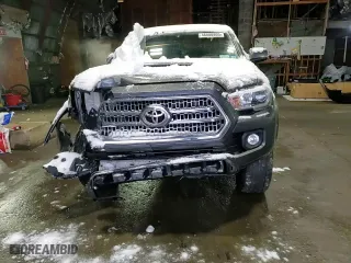 2017 Toyota Tacoma SR5 with VIN 3TMDZ5BNXHM014543, listed as a Copart auction lot 46800805 with 145,599 mi miles and Salvage Title. Bid and sale history available at carsss.com. Image 11.