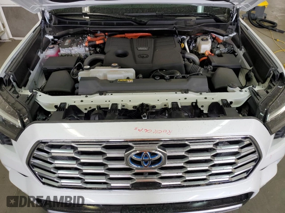 2024 Toyota Sequoia SR5 with VIN 7SVAAABA5RX026603, listed as a Copart auction lot 76346654 with 14,644 mi miles and Salvage Title. Bid and sale history available at carsss.com. Image 12.