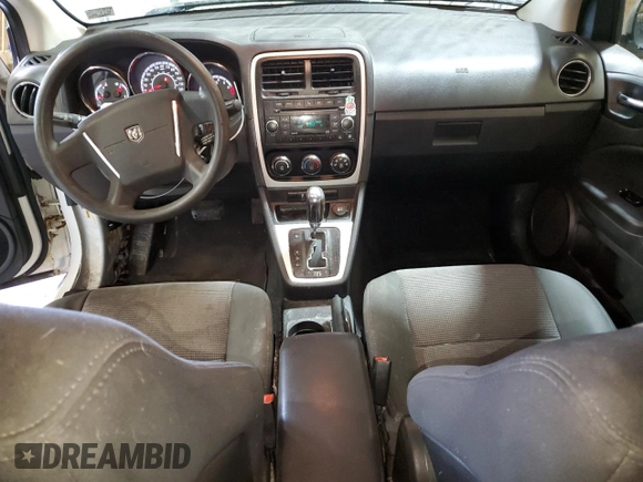 2011 Dodge Caliber Heat z VIN 1B3CB5HA6BD222153, wystawiony jako Copart lot #56881205 z przebiegiem 153 950 mil mil oraz Szkody całkowita. Historia ofert i sprzedaży dostępna na DreamBid. Obrazek 8.