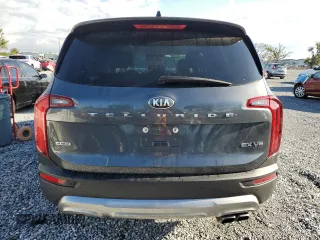 2020 Kia Telluride EX with VIN 5XYP3DHCXLG001439, listed as a Copart auction lot 56702845 with 136,799 mi miles and Clean title. Bid and sale history available at DreamBid. Image 6.