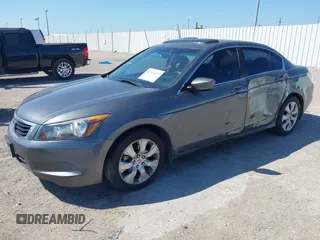 2010 Honda Accord EX z VIN 1HGCP2F74AA000833, wystawiony jako IAAI lot #42324357 z przebiegiem 117 590 mil mil oraz . Historia ofert i sprzedaży dostępna na DreamBid. Obrazek 2.