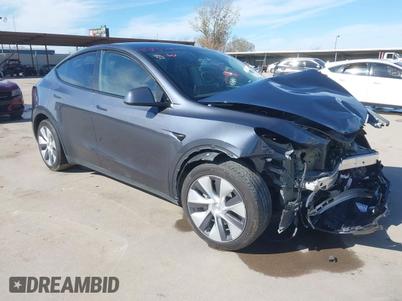 2023 Tesla Model Y Long Range with VIN 7SAYGDEE1PA060410, listed as a IAAI auction lot 41357943 with 19,072 mi miles. Bid and sale history available at carsss.com. Image 1.