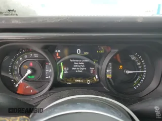 2024 Jeep Wrangler Sahara with VIN 1C4RJXP67RW229289, listed as a Copart auction lot 45551245 with 17,190 mi miles and Clean Title. Bid and sale history available at DreamBid. Image 9.