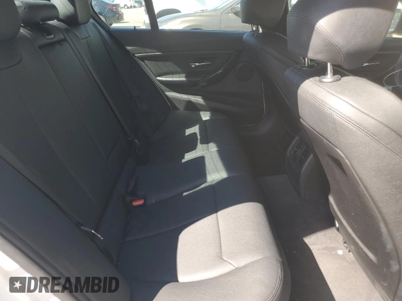 2015 BMW 3 Series 320i xDrive with VIN WBA3C3C56FK202154, listed as a Copart auction lot 54655145 with 71,205 mi miles and Salvage title. Bid and sale history available at DreamBid. Image 10.