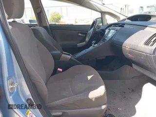 2013 Toyota Prius with VIN JTDKN3DP8D3043007, listed as a IAAI auction lot 41969696 with 659,037 mi miles and . Bid and sale history available at DreamBid. Image 5.