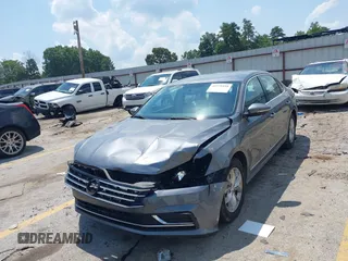 2016 Volkswagen Passat S с VIN 1VWAS7A3XGC008984, выставлен на аукционе IAAI как лот 42578188 с пробегом 167 585 миль миль и . История ставок и продаж доступна на DreamBid. Изображение 18.