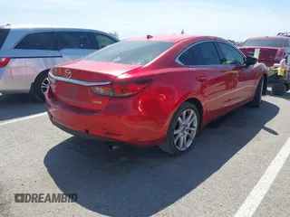2015 Mazda 6 i Touring with VIN JM1GJ1V58F1185486, listed as a IAAI auction lot 42053968 with 239,811 mi miles and . Bid and sale history available at carsss.com. Image 4.