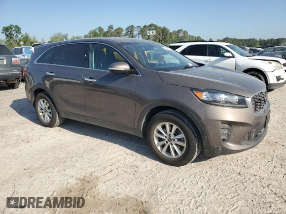 2019 Kia Sorento L with VIN 5XYPG4A39KG475377, listed as a Copart auction lot 52038745 with 95,613 mi miles and Clean Title. Bid and sale history available at DreamBid. Image 4.