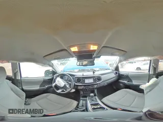 2018 Toyota Tacoma SR5 z VIN 3TMAZ5CN6JM075279, wystawiony jako Copart lot #55894855 z przebiegiem 134 746 mil mil oraz Szkoda całkowita • Salvage title. Historia ofert i sprzedaży dostępna na DreamBid. Obrazek 14.