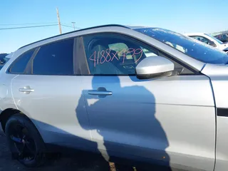 2018 Jaguar F-Pace 25t Premium with VIN SADCJ2FX6JA322345, listed as a IAAI auction lot 41887499 with 35,740 mi miles and . Bid and sale history available at DreamBid. Image 13.