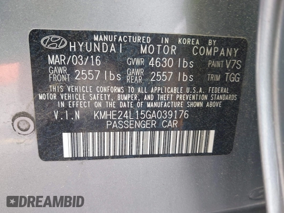 2016 Hyundai Sonata Hybrid SE with VIN KMHE24L15GA039176, listed as a IAAI auction lot 42135751 with 135,592 mi miles. Bid and sale history available at carsss.com. Image 9.